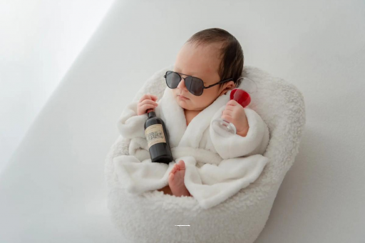 玉树宝宝嘴唇上翘 玉树宝宝嘴唇上翘